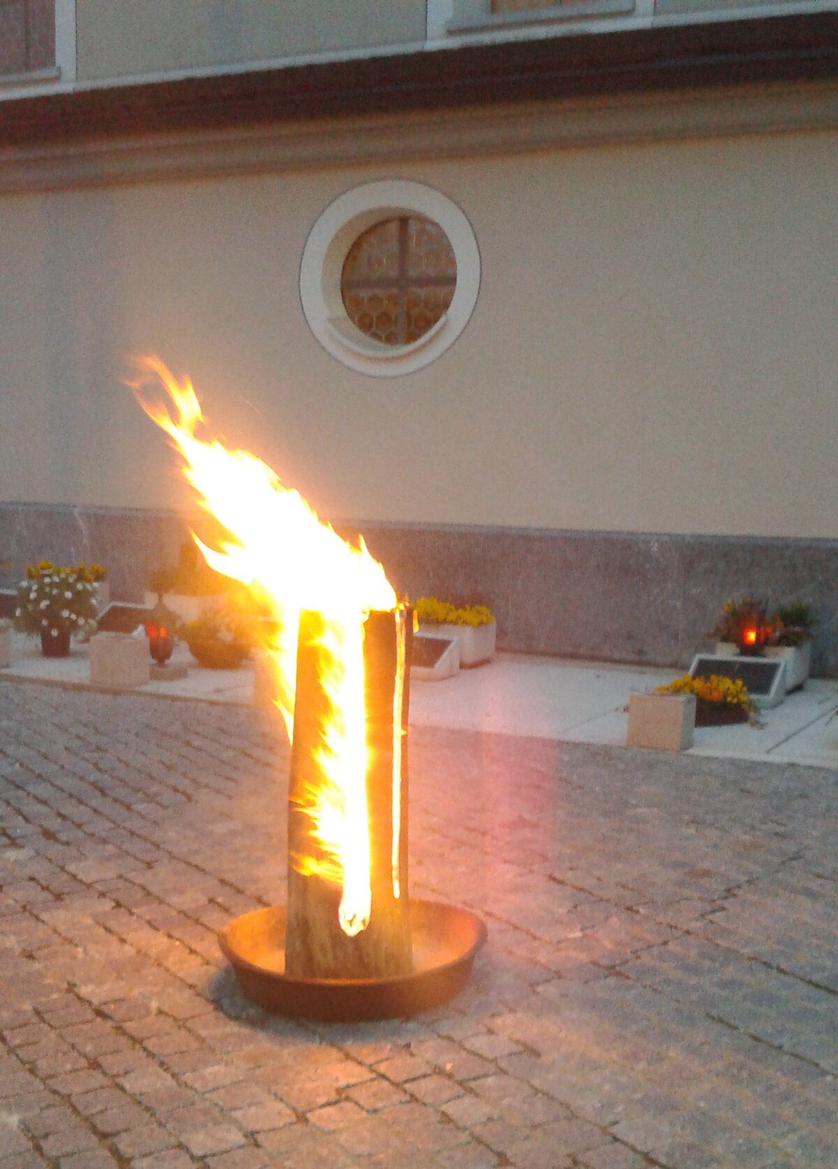 Osterfeuer in Geiss